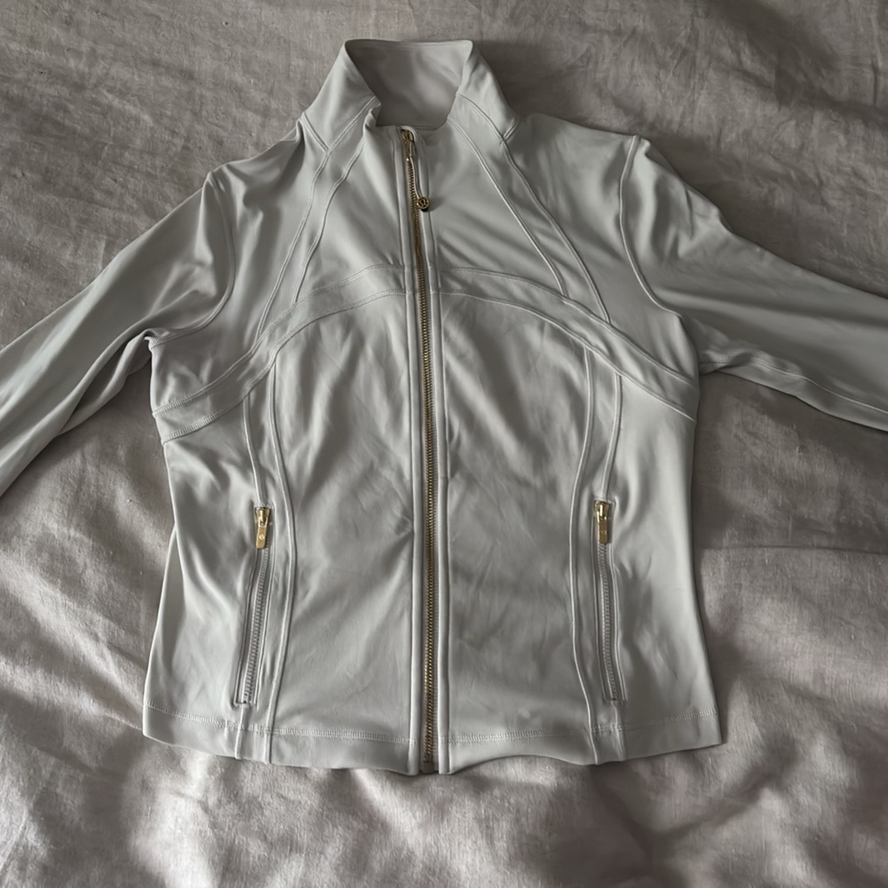 Lululemon Define Cropped Jacket